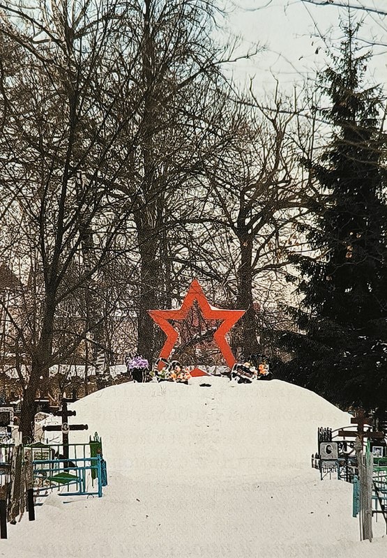 Мемориал на месте кладбищенского Успенского храма