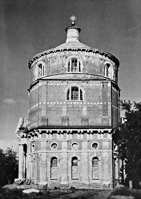 Восточный фасад Владимирского храма села Баловнево