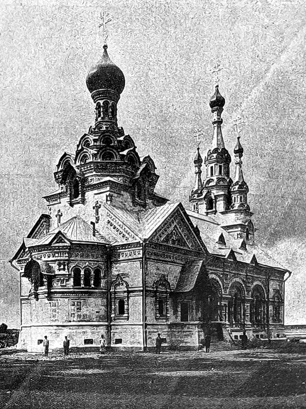 Вид на Димитриевский храм с северо-востока