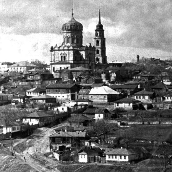 Вид на Покровскую церковь с Ламской слободы