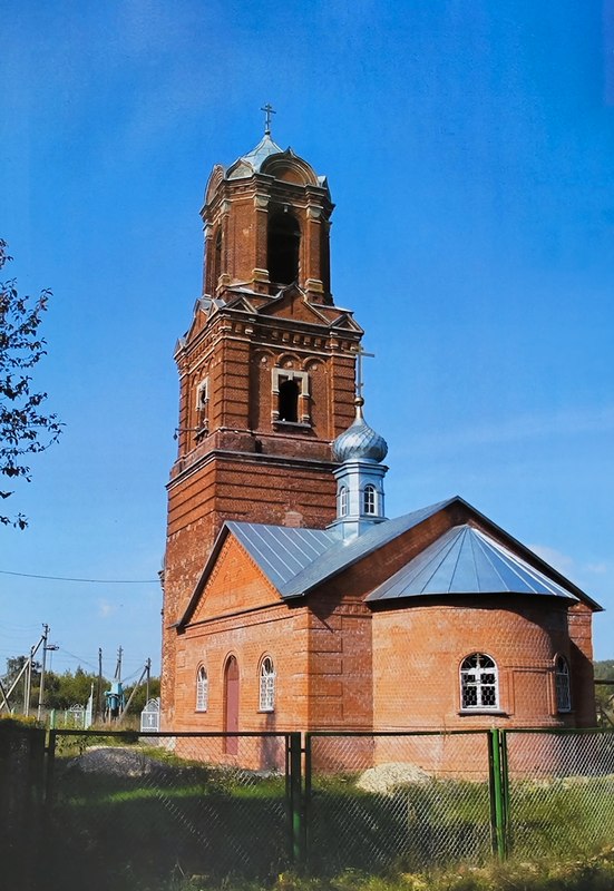 Храм Архистратига Михаила села Долгое