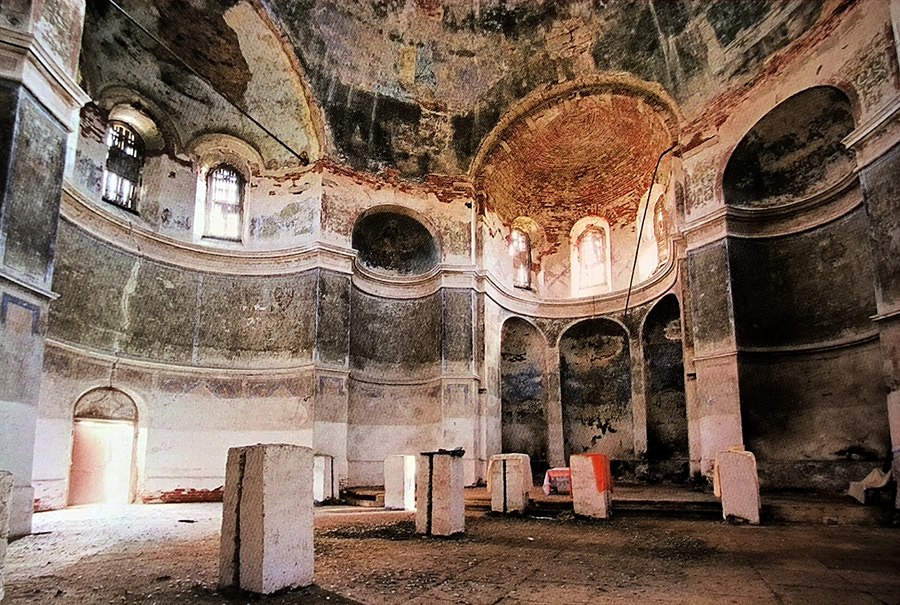 Внутренний вид Христорождественского храма села Круглое