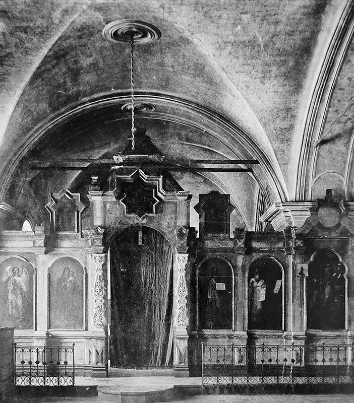 Иконостас Введенского придела