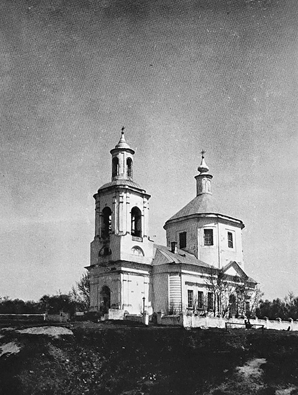 Знаменский храм села Спешнево-Ивановское