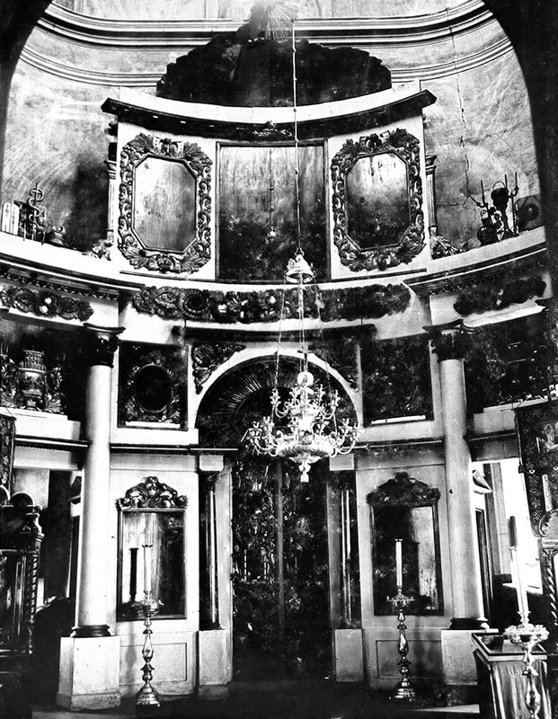 Иконостас главного Знаменского престола