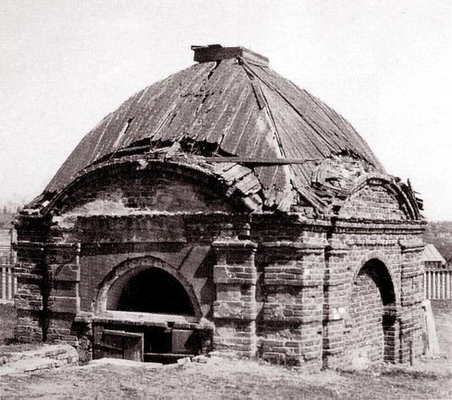 Здание Вознесенской часовни перед ремонтом в начале XX в.